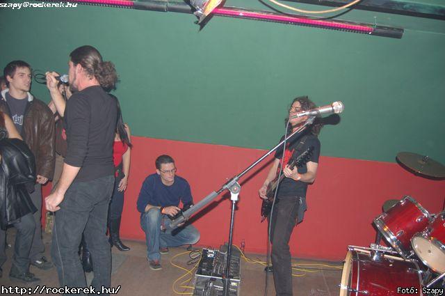  Magnetica,  Iron Maidnem,  Return,  Tequila Band,  Jesse James (Hollywood Rose) - Fot: Szapy