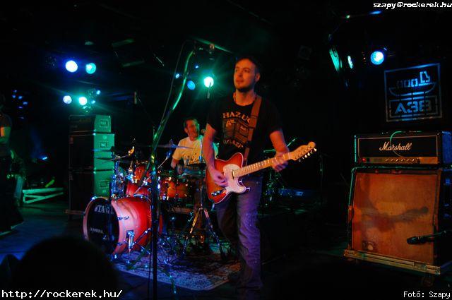  Richie Kotzen, Roy&dm Tri - Fot: Szapy