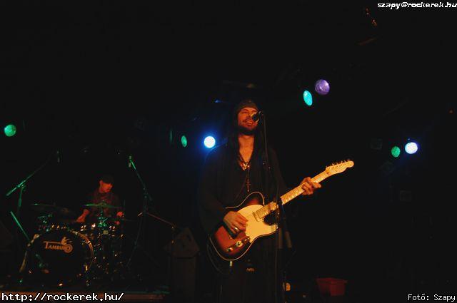  Richie Kotzen, Roy&dm Tri - Fot: Szapy