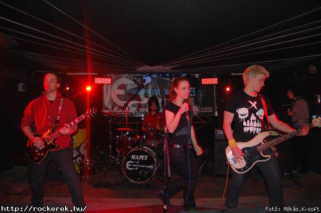 Elleborum, Holnemvolt, Hot Shot, Last Man Stand, Paint The Lilies, Poison Of Marvel, Quathar, The Devil Came On Horseback - Fot: Mks,K-soft