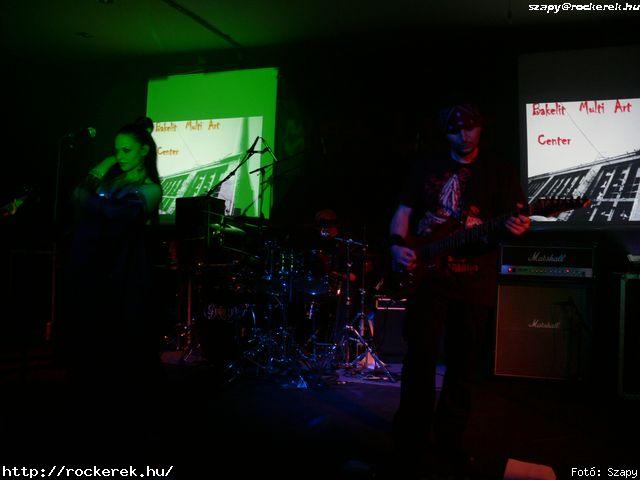  Dharma, Gyngyvr, Velvet Seal, Velvetseal, Wet Lips - Fot: Szapy