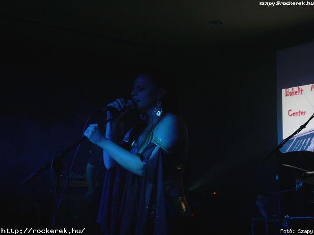  Dharma, Gyngyvr, Velvet Seal, Velvetseal, Wet Lips - Fot: Szapy
