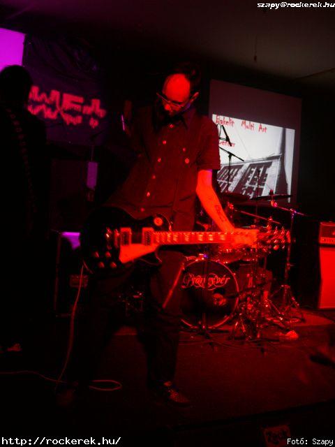  Dharma, Gyngyvr, Velvet Seal, Velvetseal, Wet Lips - Fot: Szapy