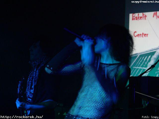  Dharma, Gyngyvr, Velvet Seal, Velvetseal, Wet Lips - Fot: Szapy