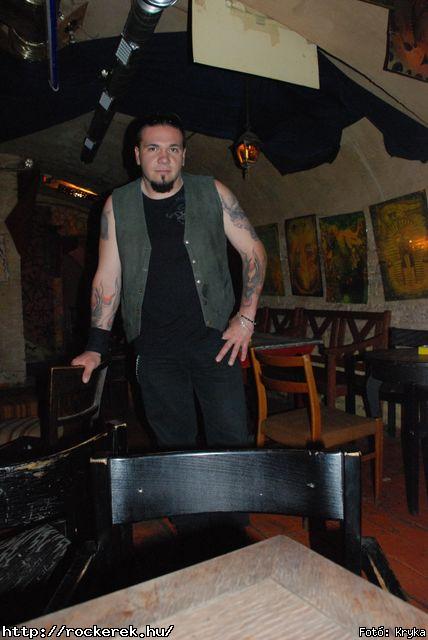  Diablura, Gillotin, Gilotin, Kerecsen, Mohecco, Phoenix, Rockerek.hu Tehetsgkutat: A Msodik Fordul Gyztesei s Gilotin - Fot: Kryka