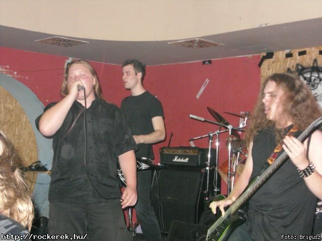  Kerecsenslyom - Fot: Brigusz