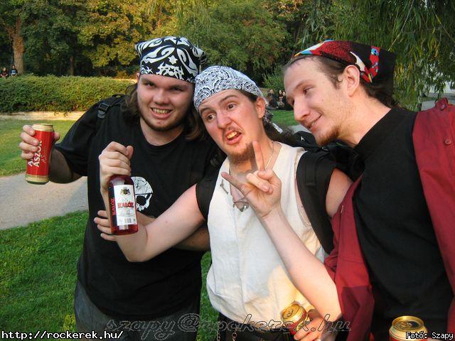  Ex Deo,  Alestorm,  Korpiklaani,  Die Apokalyptischen Reiter,  Unleashed,  Dalriada,  Swashbuckle - Fot: Szapy