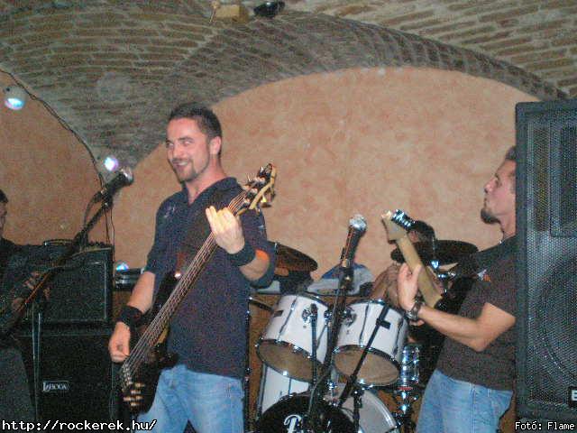  Salvus,  Dystopia - Fot: Flame