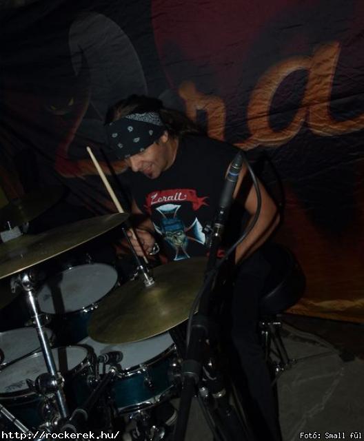  Harlot, Junkies, Zorall, Jackpot - Fot: Small fl