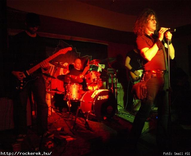  Drugzone,  Autumn Twilight,  October,  Sentio Ergo Sum - Fot: Small fl
