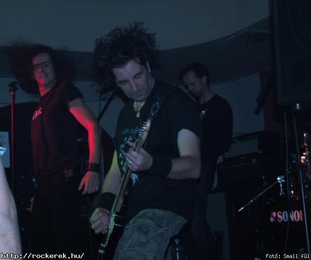  Drugzone,  Autumn Twilight,  October,  Sentio Ergo Sum - Fot: Small fl