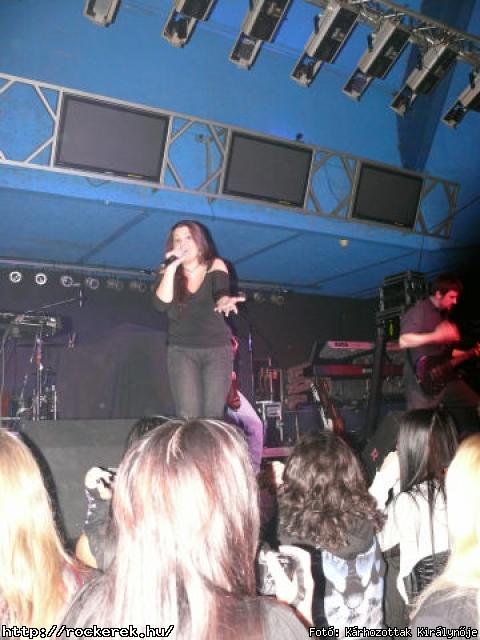  Atrocity, Elis, Ideas, Leaves, Leaves’s Eyes, Sirenia, Stream Of Passion, Velvetseal - Fot: Krhozottak Kirlynje