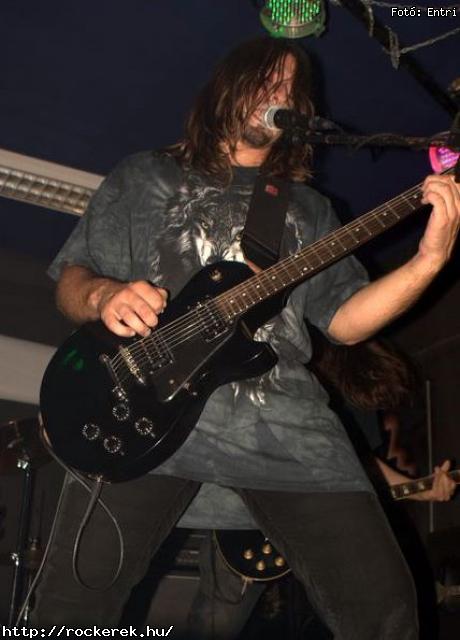 First Memories, Overcast, Steroid - Fot: Entri