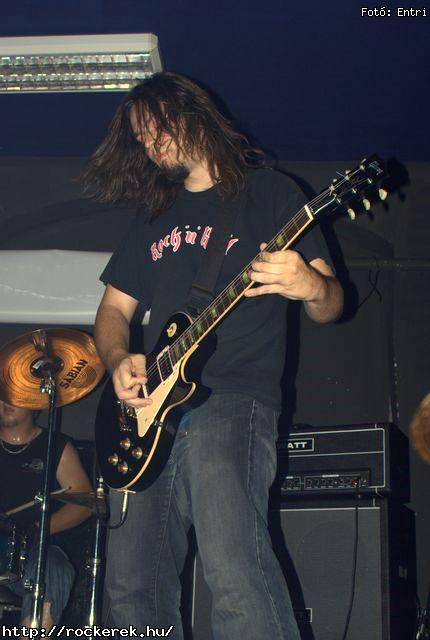  First Memories, Overcast, Steroid - Fot: Entri