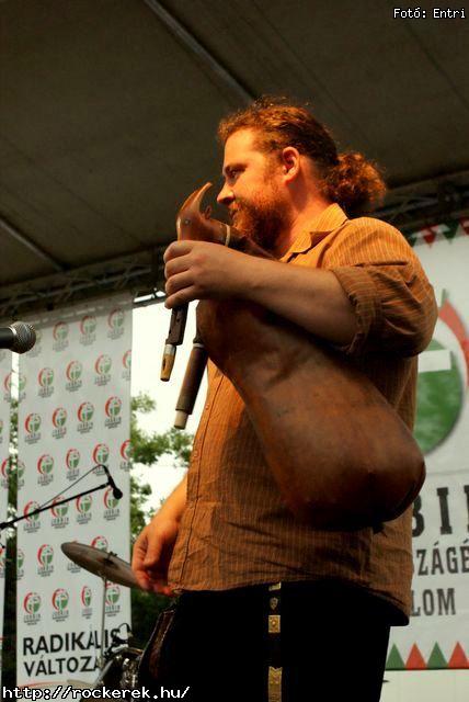  Romantikus Erszak - Fot: Entri