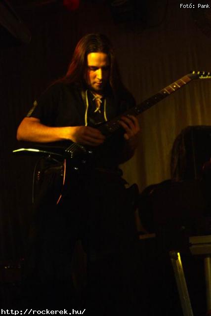  Kerecsenslyom, Nevergreen, Tzmadr - Fot: Pank