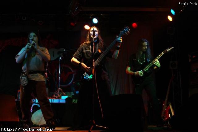  Kerecsenslyom, Nevergreen, Tzmadr - Fot: Pank