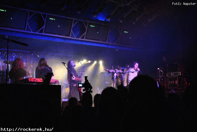  Csejtey, Dalriada, Kerecsenslyom, Nightquest, Sear Bliss, Tzmadr - Fot: Napster