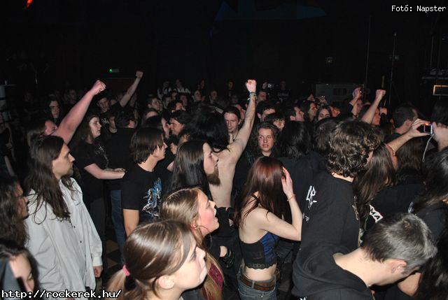 Csejtey, Dalriada, Kerecsenslyom, Nightquest, Sear Bliss, Tzmadr - Fot: Napster