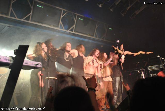  Csejtey, Dalriada, Kerecsenslyom, Nightquest, Sear Bliss, Tzmadr - Fot: Napster