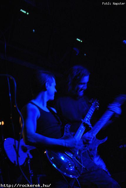  Csejtey, Dalriada, Kerecsenslyom, Nightquest, Sear Bliss, Tzmadr - Fot: Napster