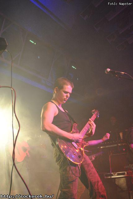  Csejtey, Dalriada, Kerecsenslyom, Nightquest, Sear Bliss, Tzmadr - Fot: Napster
