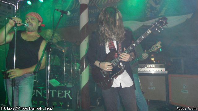  AC/BC - Fot: Riana