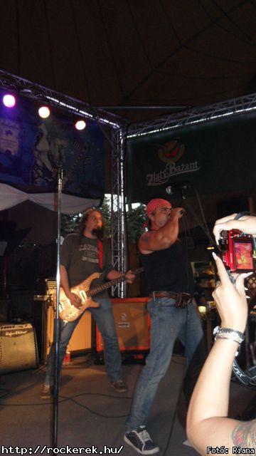  AC/BC - Fot: Riana