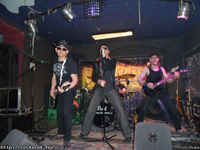  Madrass, Scorpions Tribute Band - Fot: Riana