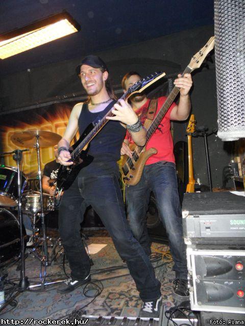  Madrass, Scorpions Tribute Band - Fot: Riana