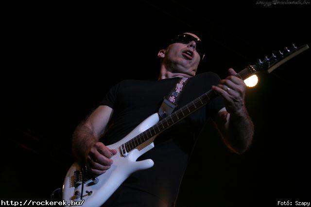  Steve Morse, Steve Vai, Joe Satriani - Fot: Szapy
