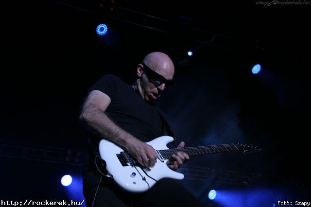  Steve Morse, Steve Vai, Joe Satriani - Fot: Szapy