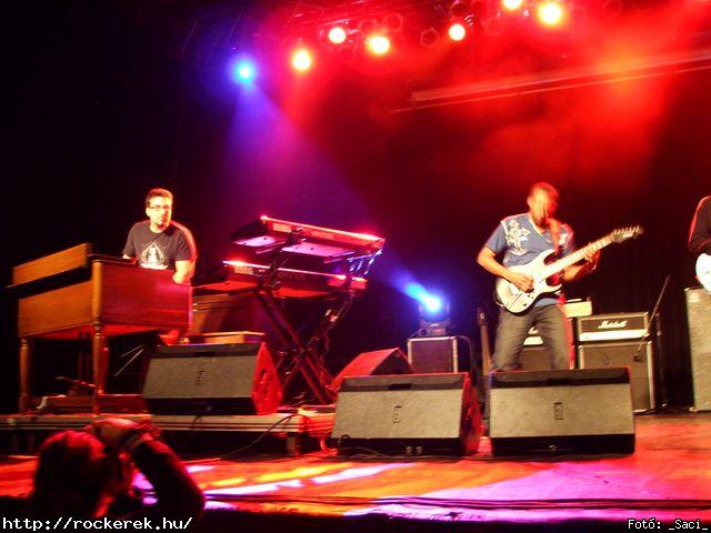  Mike Portnoy,  Derek Sherinian,  Tony MacAlpine,  Billy Sheehan - Fot: _Saci_