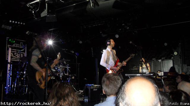  Paul Gilbert - Fot: Riana