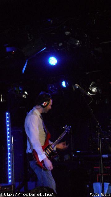  Paul Gilbert - Fot: Riana