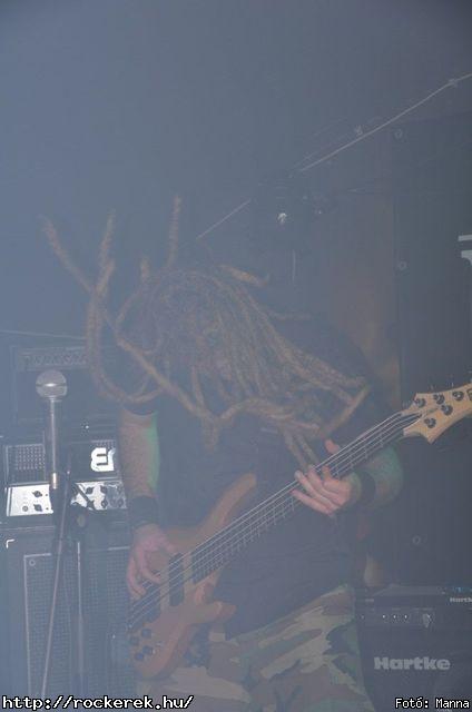  Bloody Roots,  Scerra - Fot: Manna