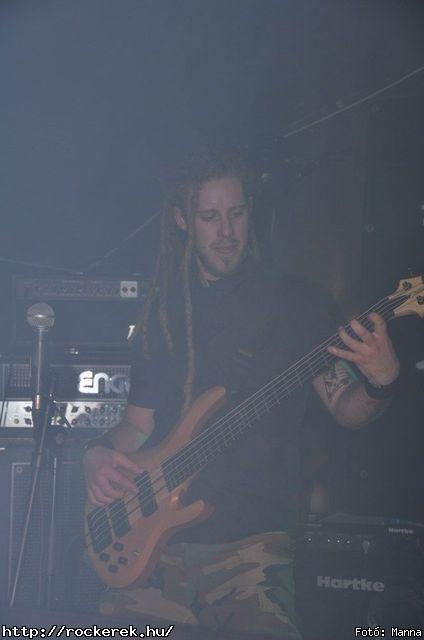  Bloody Roots,  Scerra - Fot: Manna