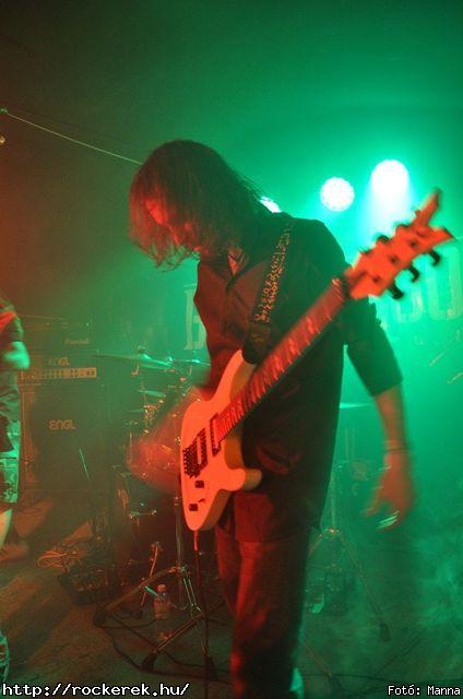  Bloody Roots,  Scerra - Fot: Manna