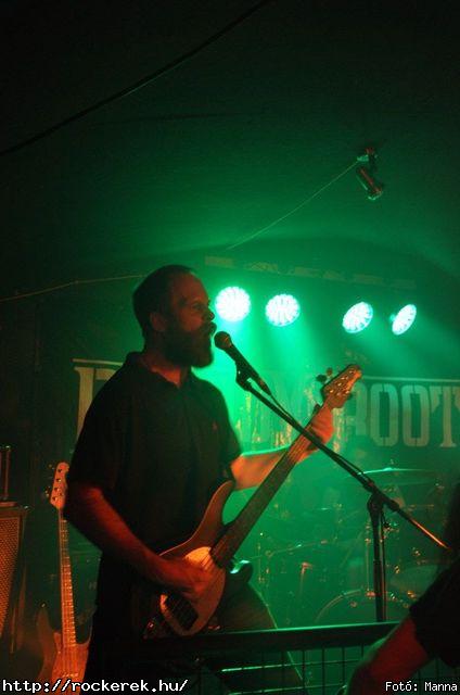  Bloody Roots,  Scerra - Fot: Manna