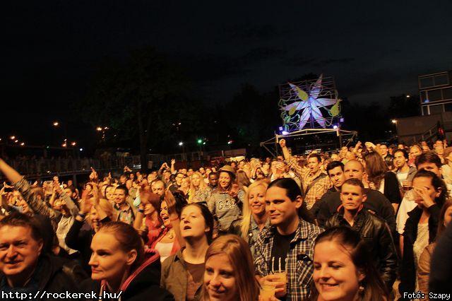  Emir Kusturica & The No Smoking Orchestra - Fot: Szapy