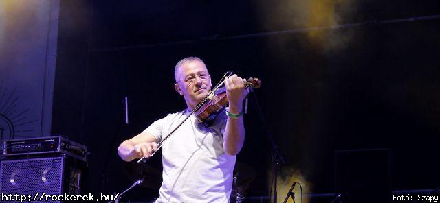  Emir Kusturica & The No Smoking Orchestra - Fot: Szapy