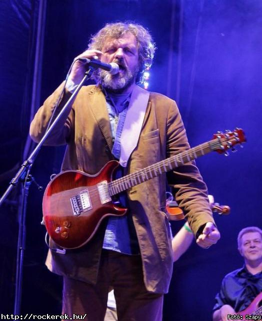  Emir Kusturica & The No Smoking Orchestra - Fot: Szapy
