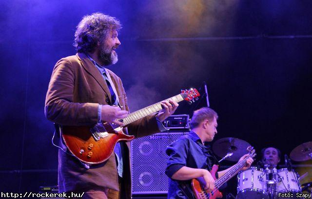  Emir Kusturica & The No Smoking Orchestra - Fot: Szapy