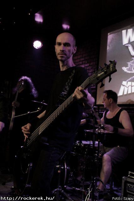  An Theos. DinUmbra, Hathor, Dirty Shirt,  Vespera,  Untold Faith, Contradiction - Fot: Szapy