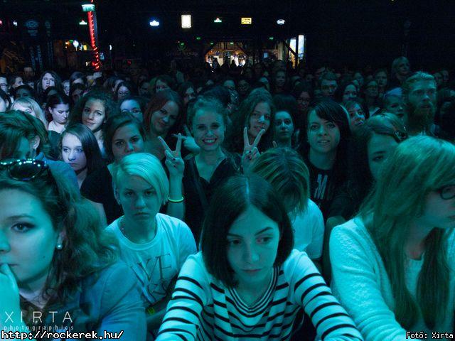  Elzenekear:Kashmir
Miyavi

Barba Negra 
2015.10.09. - Fot: Xirta
