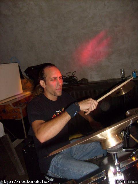  Fly-Tox,  Green Chillers,  Rocken Dogs,  Kerecsen,  Mr. Eddie Krueger,  Vaktltny,  Kpr Sndor Npi Zenekara - Fot: Morsus