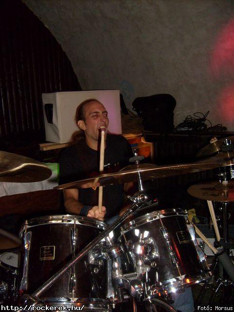 Fly-Tox,  Green Chillers,  Rocken Dogs,  Kerecsen,  Mr. Eddie Krueger,  Vaktltny,  Kpr Sndor Npi Zenekara - Fot: Morsus