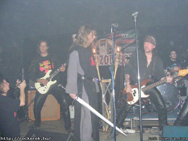  Crossholder, Lovegun, Phoenix Files, Treff - Fot: Maiden Fan,Riona