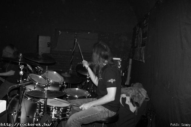  Crossholder, Mr. Basary Group, Remove - Fot: Szapy