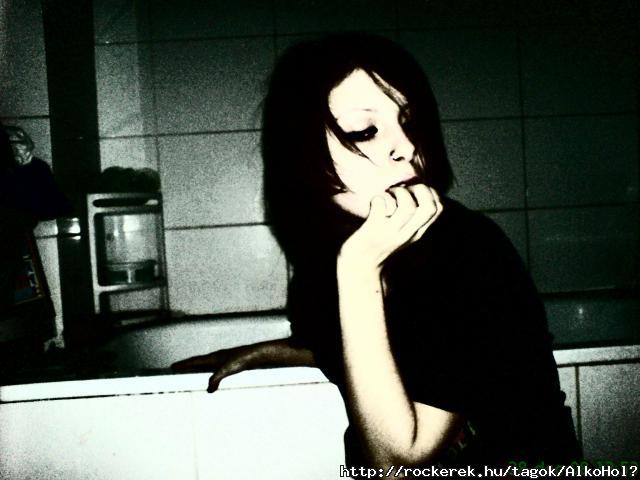 M4g4"ny.
